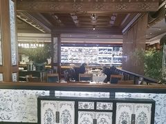 -八府香鸭·啫啫煲(华山路店)