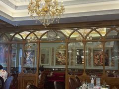 -秘密旅行Bonjour(黑金冠 江南西店)