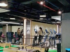 -一兆韦德健身(张杨路店)