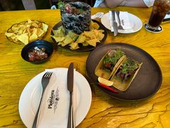 -Pistolera Mexican Cantina女枪手墨西哥餐厅(碧云路店)