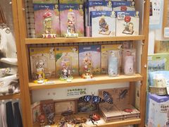 -猫的天空之城概念书店(杭州南宋御街店)