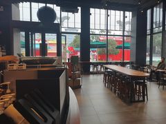 -星巴克(西安曲江银泰店)