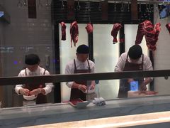 -左庭右院鲜牛肉火锅(浦江欢乐颂店)