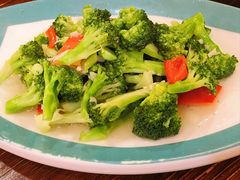清炒西蓝花-阿拉木汗餐厅(山大路店)