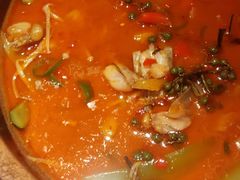 -胡桃里音乐餐厅(陶溪川店)(川湘赣菜·世界百大酒庄直供红酒·音乐表演)