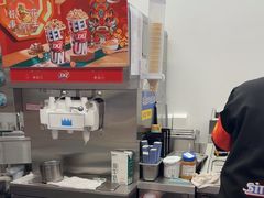 -DQ·蛋糕·冰淇淋(五棵松万达店)