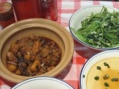 -笨豆腐居民楼菜馆•江西小炒(天津开发区店)