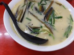 -三百碗宝应长鱼面(板仓街店)