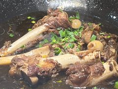 -茸梅路右拐龙虾-农家菜(松江店)