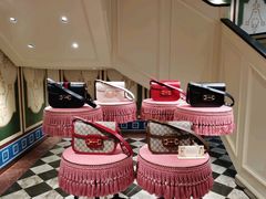-Gucci(青岛海信广场店)