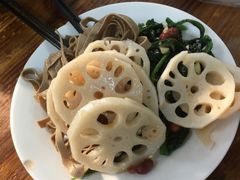 三拼凉菜-阁瑞居闫记卤煮(乔庄北街店)