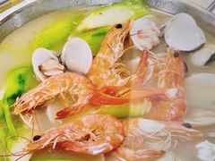 -明本湛江鸡•海鲜小厨(陈家祠店)
