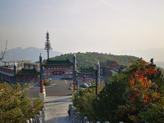-定都峰