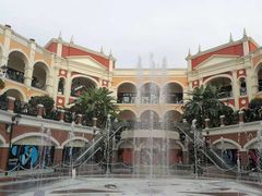 -佛罗伦萨小镇广佛名品奥特莱斯(疏港路店)