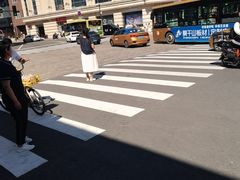 -徐记小怪兽肉蟹煲(中央大街店)