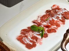 椰汁鲜牛肉-椰子湾·海南火锅·糟粕醋·椰子鸡(正大广场店)