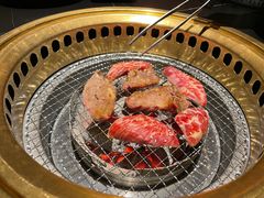 -山川小町·极番烧肉(新地假日广场店)