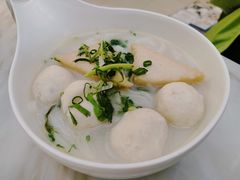 鱼丸河粉-翠华餐厅(香港国际机场店)