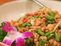 戈抛猪肉碎-荷花泰菜(东方新天地店)