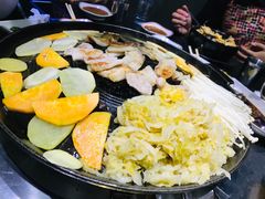 -海花锅盖烧烤店(怡馨家园店)