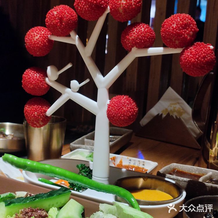 活动很多，环境不错，我很喜欢港汇广场。