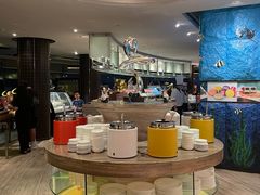 -宝利来国际大酒店-凤凰阁旋转餐厅