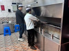 -贯贯吉·清真餐厅(浙江中路店)