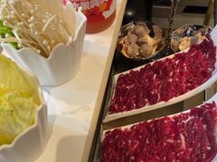 -左庭右院鲜牛肉火锅(金山万达店)
