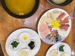 -桥香园过桥米线(国贸店)