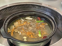 -野菌园·野生菌火锅首创第一家(关兴路总店)