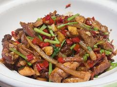 -吃饭皇帝大土家民族菜(荟聚店)