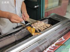 正在烤-河州春清真西北特色美食(虎踞路店)