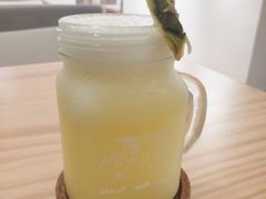 -黑石咖啡(小十字店)