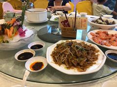 -御满江海鲜酒家(洛溪新城店)