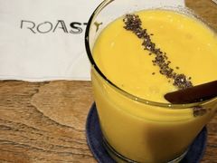 -ROAST coffee & eatery