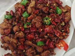 -江城燕子大排档(江汉路步行街店)