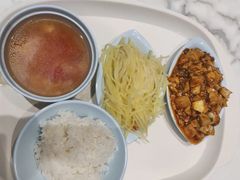 -荣华基·现炒快餐(肇嘉浜路店)