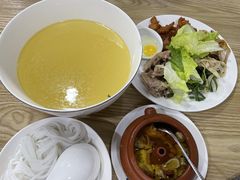 -德致祥云南过桥米线(云天小苑店)