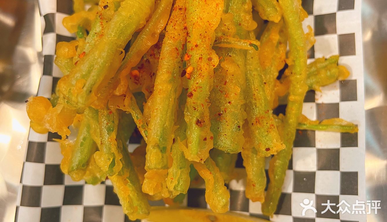 泰国佬在江南西开的宝藏泰式大排档，冲鸭[胜利]