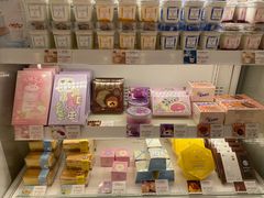 零售区-好利来(高新枫叶广场店)