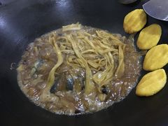 -铁锅炖灶台鱼老三炖鱼馆