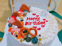 -山与蓝·轻糖鲜果蛋糕(勒泰店)