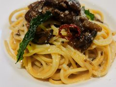 -POKEE VIA&Brunch·维娅(重庆来福士店)