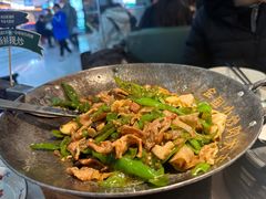 -费大厨辣椒炒肉(黄兴中心广场店)