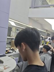 -尤司男士国潮理发馆