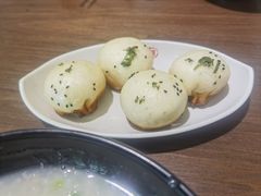 -玖鲜小笼(中山广场店)
