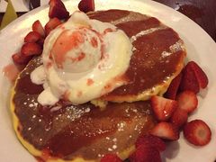 -Pancakes on the rocks(Darling Harbour)