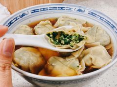 菜肉馄饨-古徽州馄饨店(宝安路店)