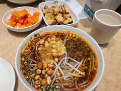 王家骨汤手打酸辣粉-眉州小吃(魏公村店)