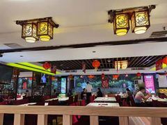 大堂-潮泰牛肉火锅 · 创于1992年(车公庙店)